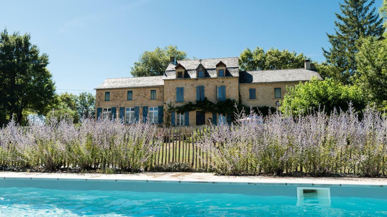 Parisot  Le Couvent De Neuviale B&B 외부 사진