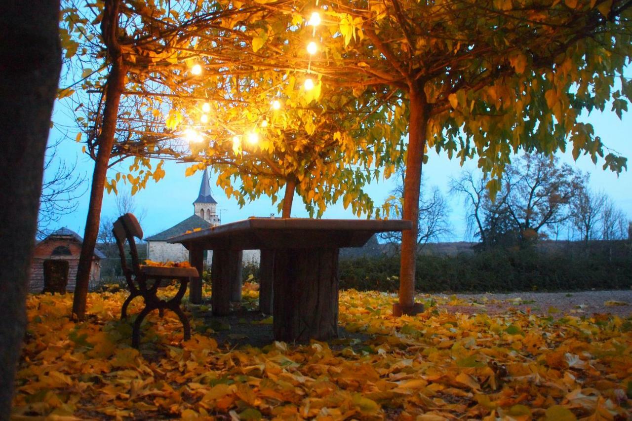 Parisot  Le Couvent De Neuviale B&B 외부 사진