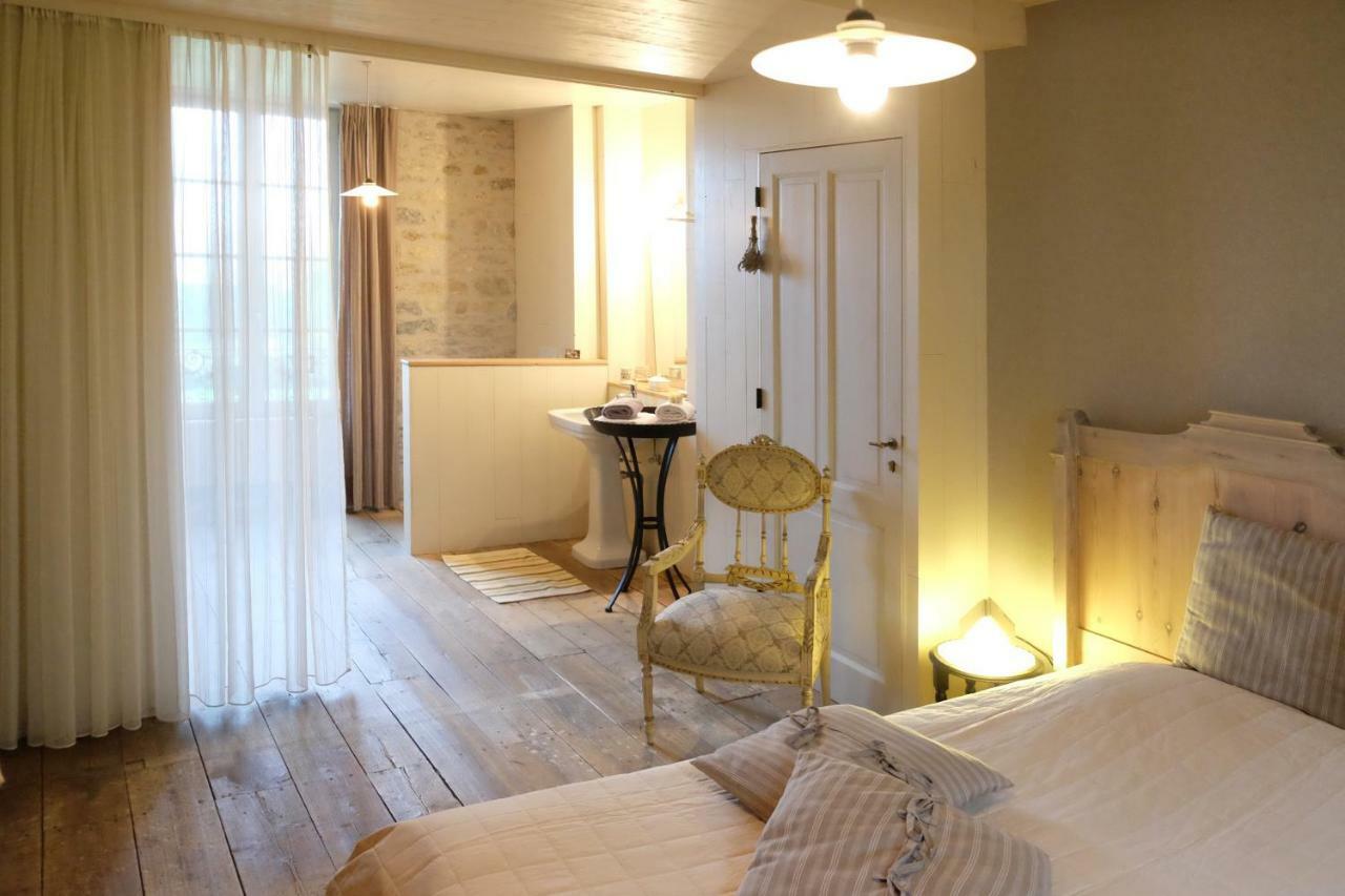Parisot  Le Couvent De Neuviale B&B 외부 사진