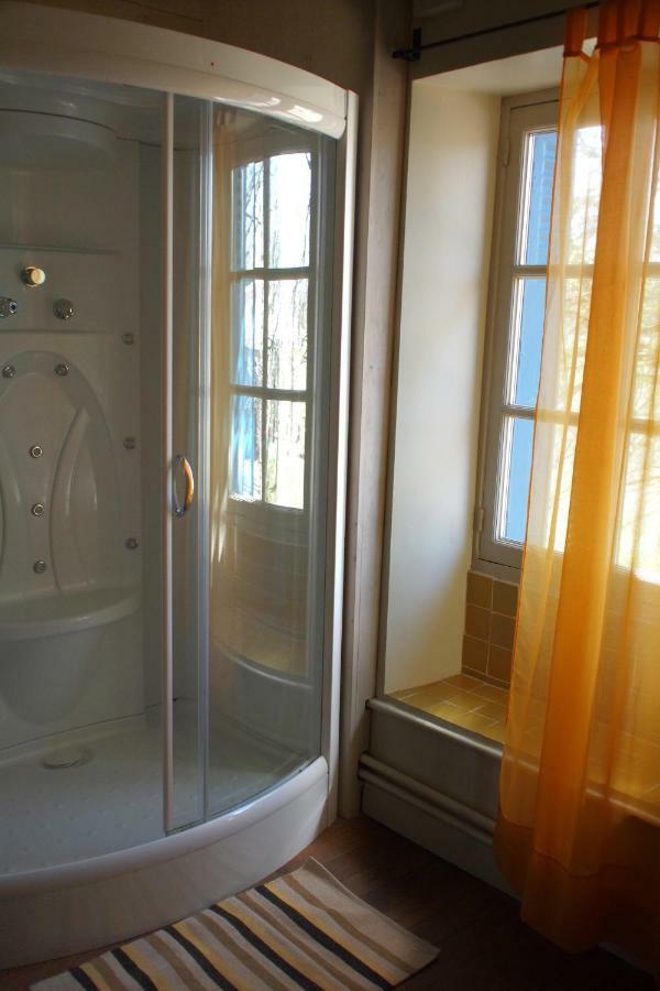 Parisot  Le Couvent De Neuviale B&B 외부 사진